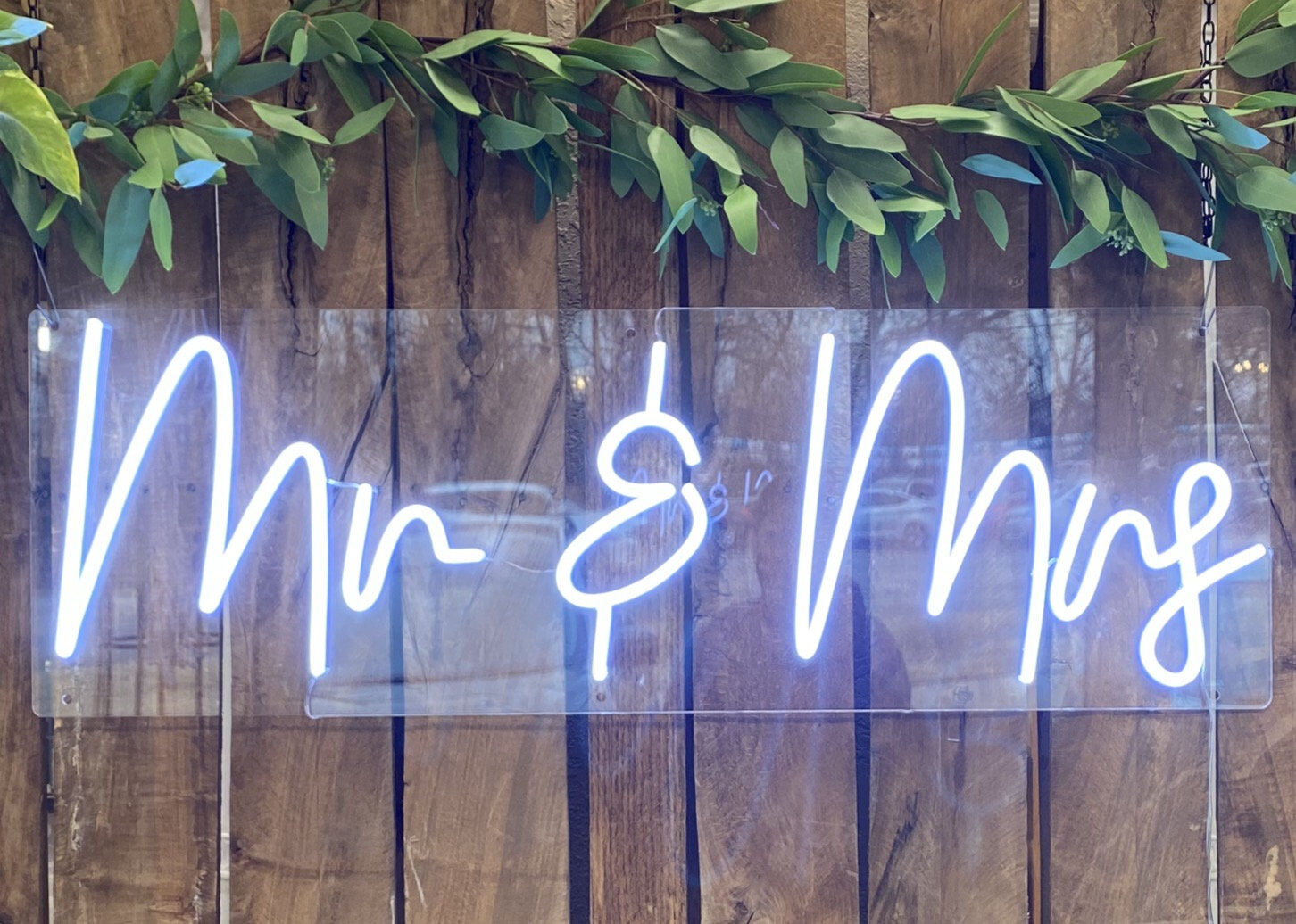 Mr&Mrs Neon Sign