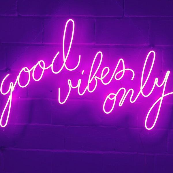 Good Vibes Only Neon