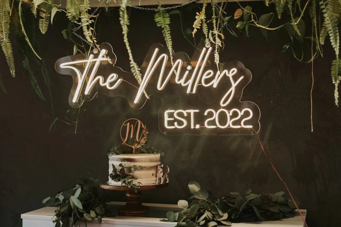 Read more about the article Wedding Neon Signs, How to Add a Personal Touch to Your Wedding With Custom Neon Signs